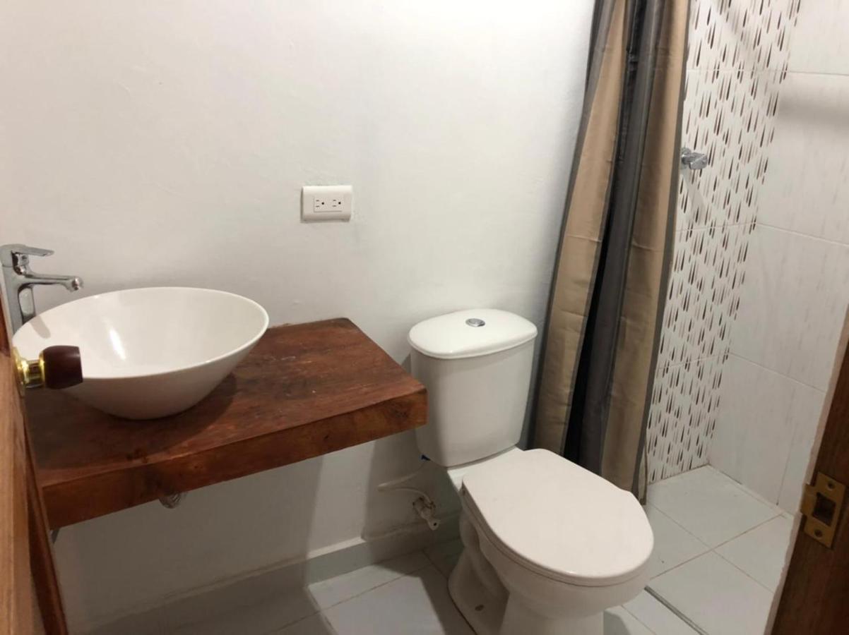Casa Palum Private Room Private Bathroom بالومينو المظهر الخارجي الصورة