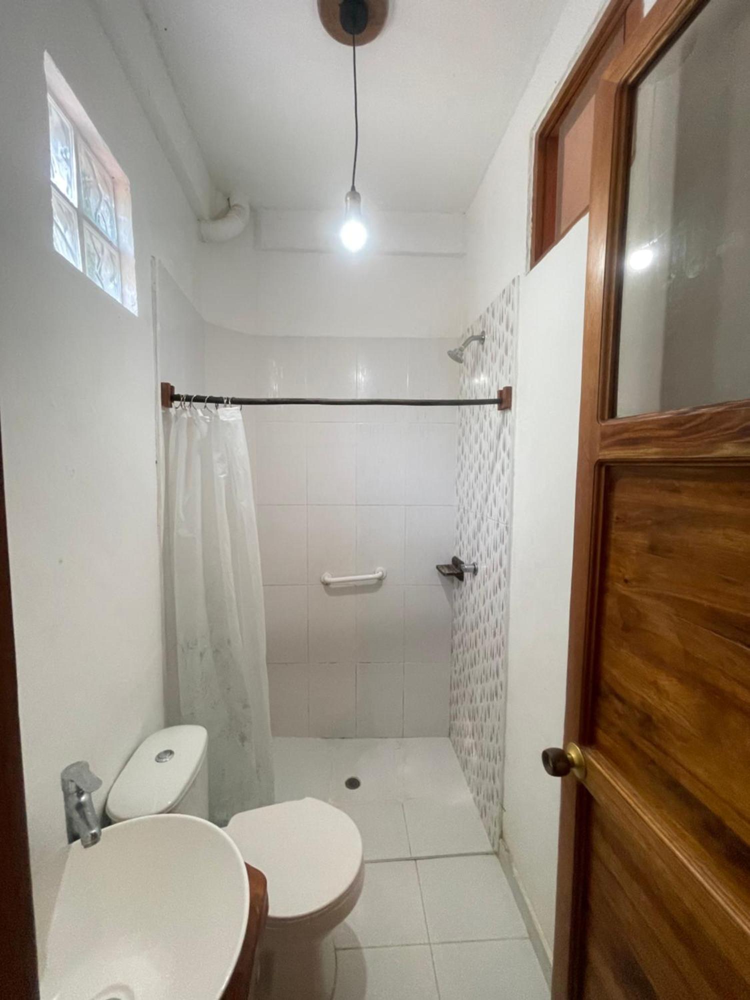 Casa Palum Private Room Private Bathroom بالومينو المظهر الخارجي الصورة